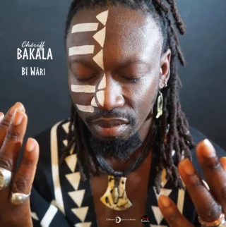 Instagram post from galerieuneviedereve. This post is in position 4.